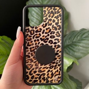 Wildflower iPhone 12 Pro Max Case with pop socket